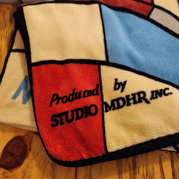 Cuphead "Dont Deal With The Devil" Fleece Throw Blanket 45"x60" Gently Used - Picture 3 of 3